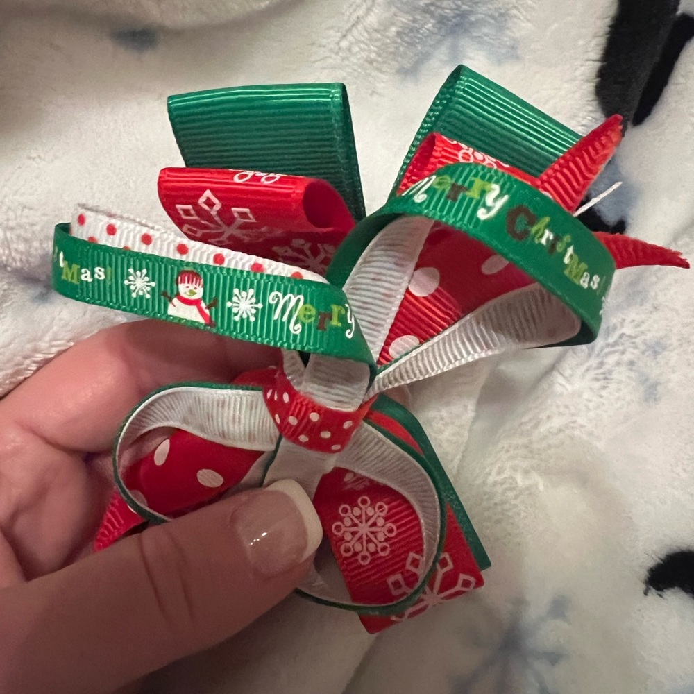 Festive Christmas Red and Green Hair Bow NWOT - Picture 5 of 5